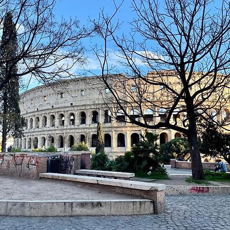 Martina Al Colosseo Рим Экстерьер фото