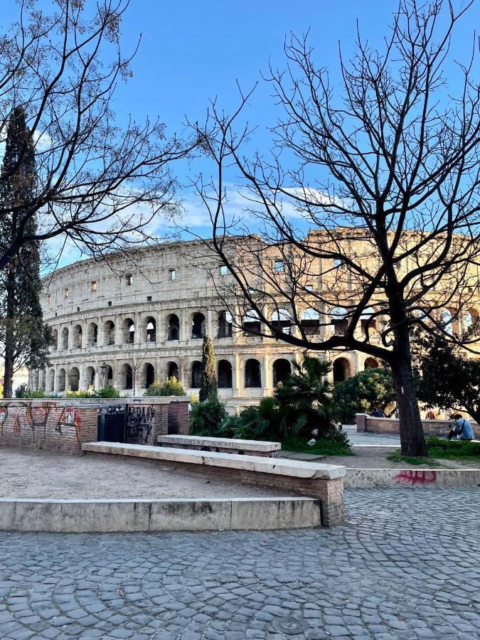 Martina Al Colosseo Рим Экстерьер фото